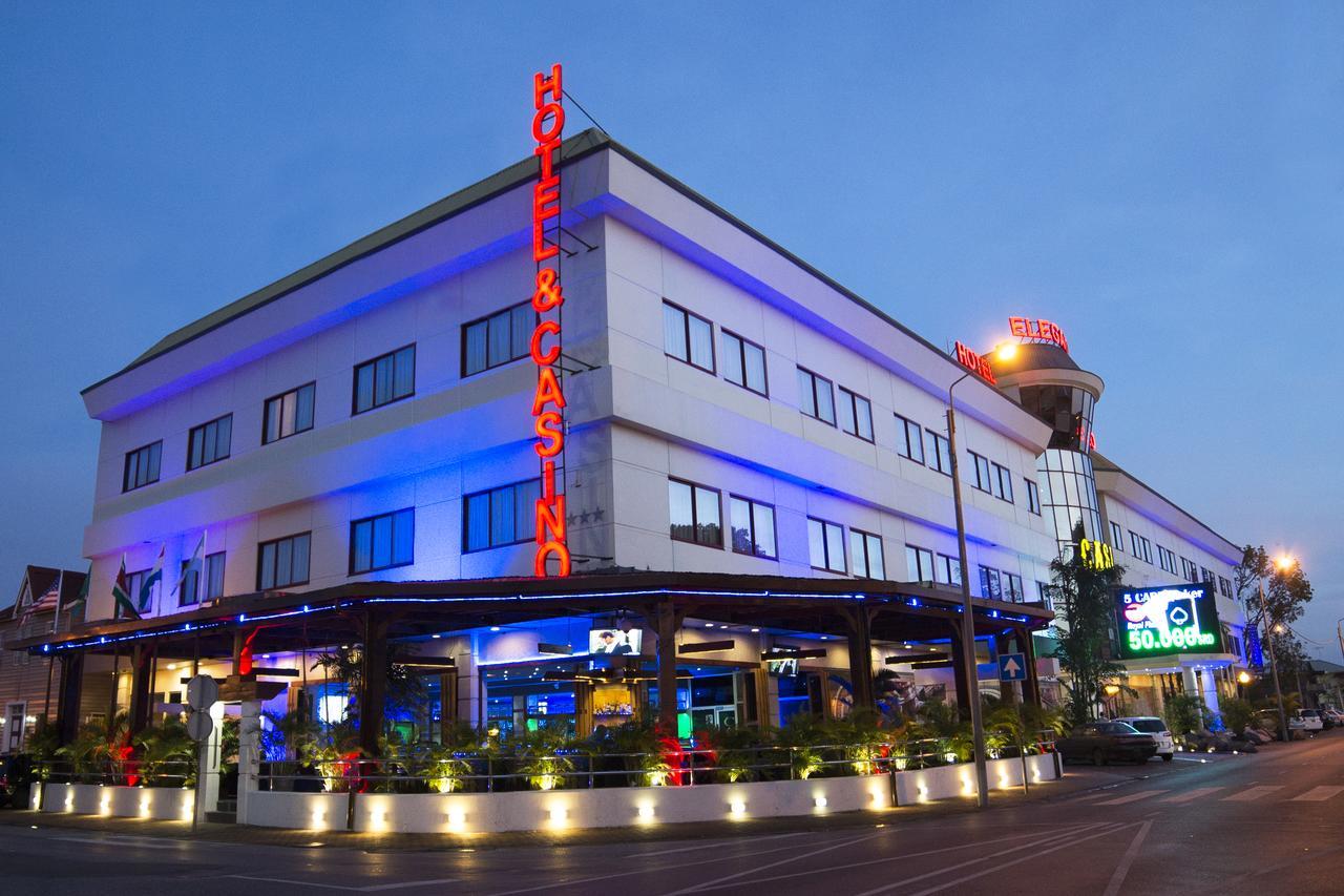פרמריבו Hotel Elegance Nv מראה חיצוני תמונה