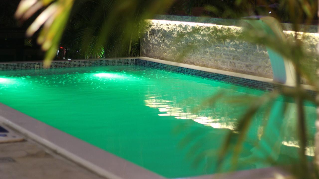 פרמריבו Hotel Elegance Nv מראה חיצוני תמונה